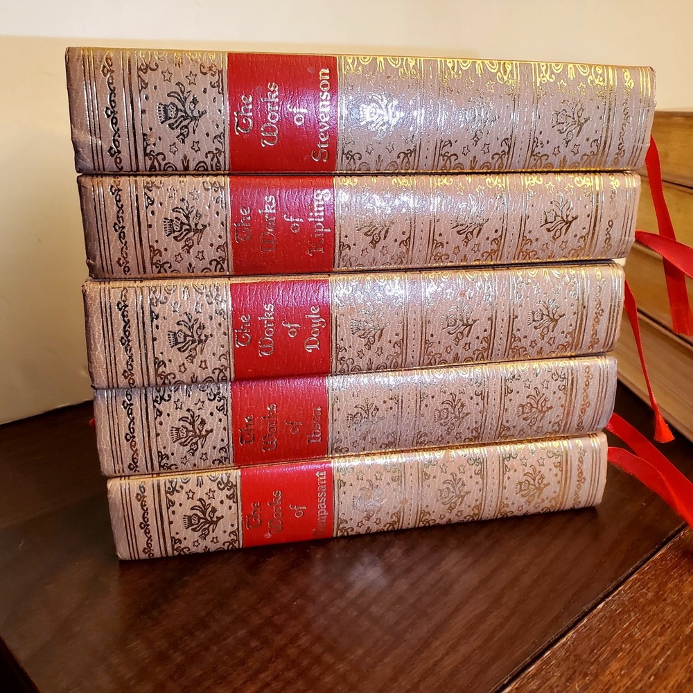 The Works of Leo Tolstoi -Black's Readers Service Book 1928 Gilt Hardcover 1 Vol - Picture 2 of 13